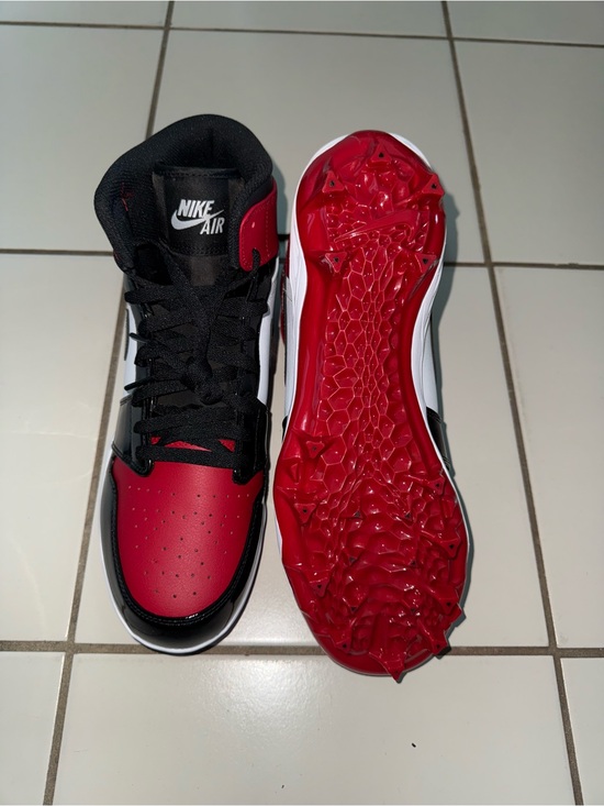 Nike Air Jordan 1 Mid TD Black Toe Red Black White Football Cleats
